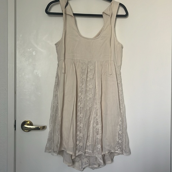 abercrombie and fitch mini flowly dress lace size X small lace - Picture 5 of 8